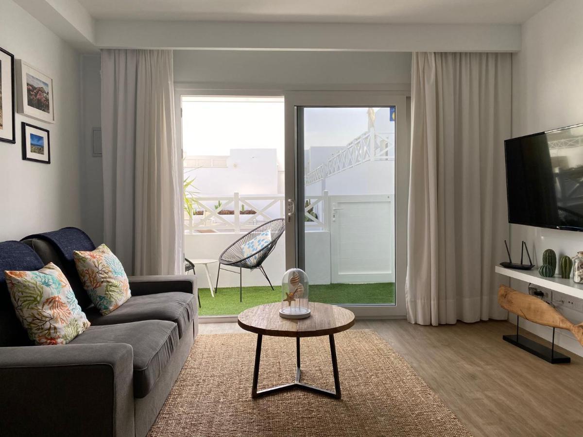 Flower Beach Suite Pool Playa Honda (Lanzarote) Exterior foto
