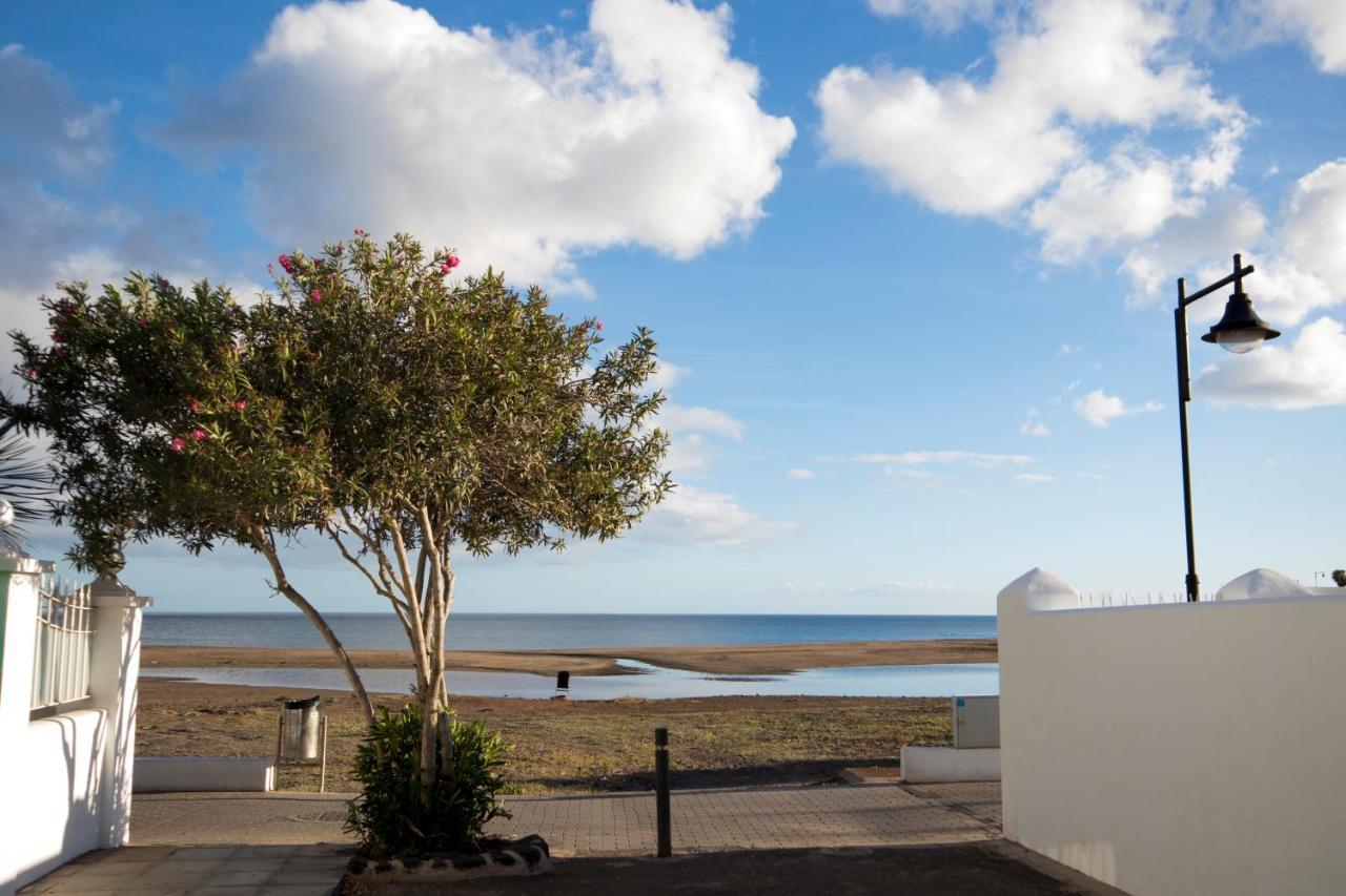 Flower Beach Suite Pool Playa Honda (Lanzarote) Exterior foto