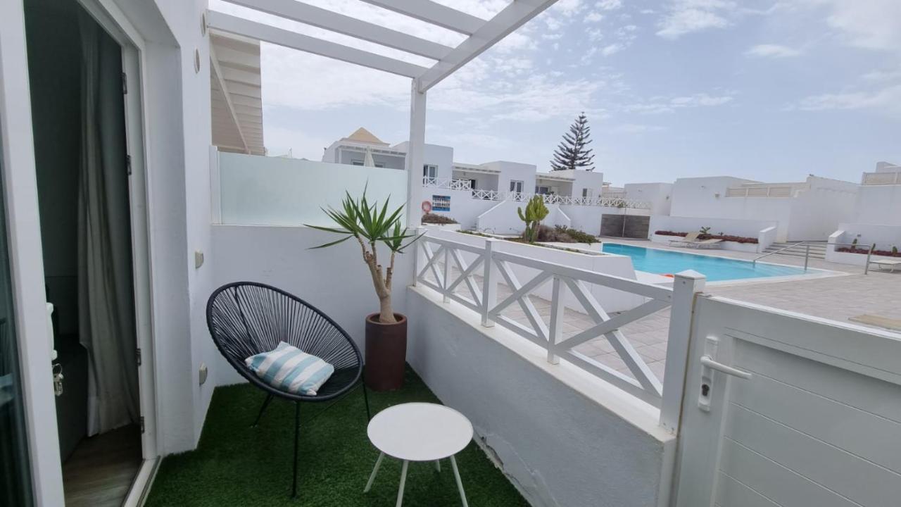 Flower Beach Suite Pool Playa Honda (Lanzarote) Exterior foto